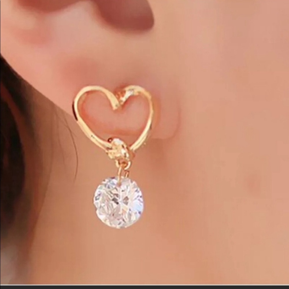 Heart dangle CZ Earrings Host Pick! - Picture 2 of 2